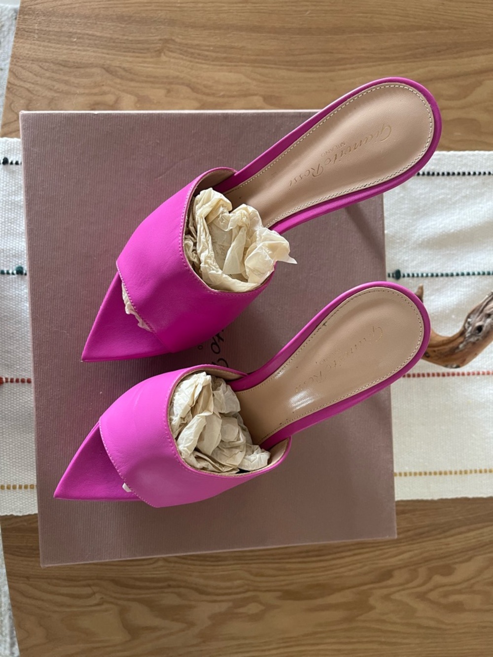 Gianvito Rossi Hot Pink Pointed-Toe Slip-On Mules